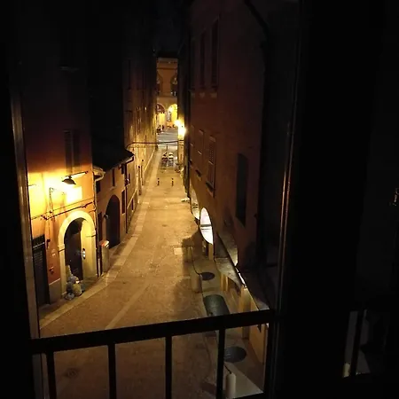 Apartment Via Pepoli Bologna